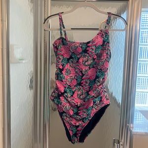 NWOT Lilly Pulitzer swim